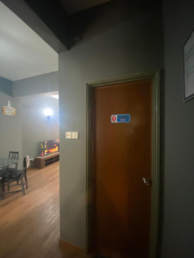 D' Sea View Apartment 포트딕슨 외부 사진